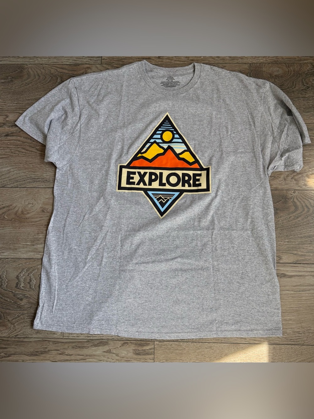 Explore Mountain Graphic T-Shirt Gray 2XL Outdoor Adventure Tee NWT